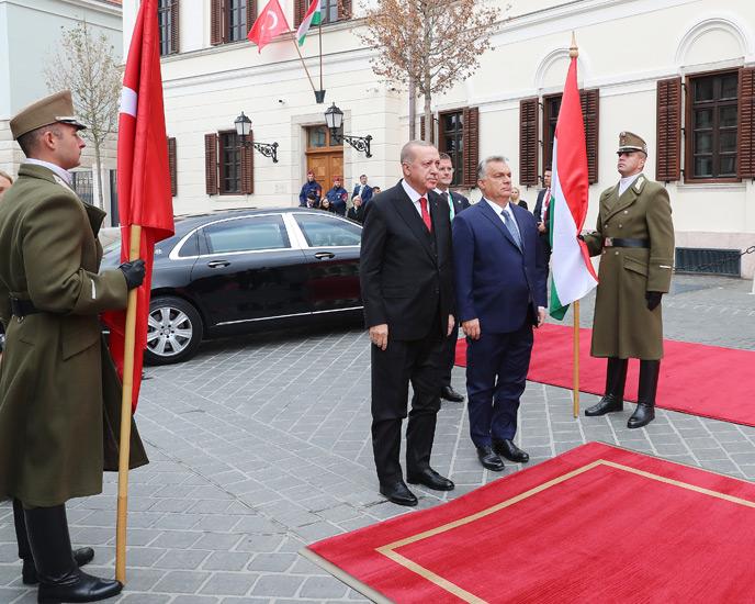 Turkish President Erdoğan arrives Hungary